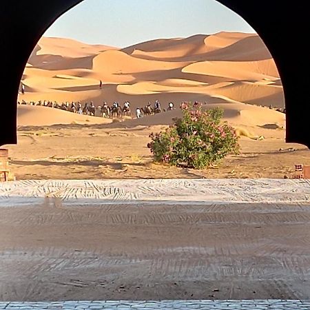 Hotel Etoile Des Dunes Merzouga Exterior photo